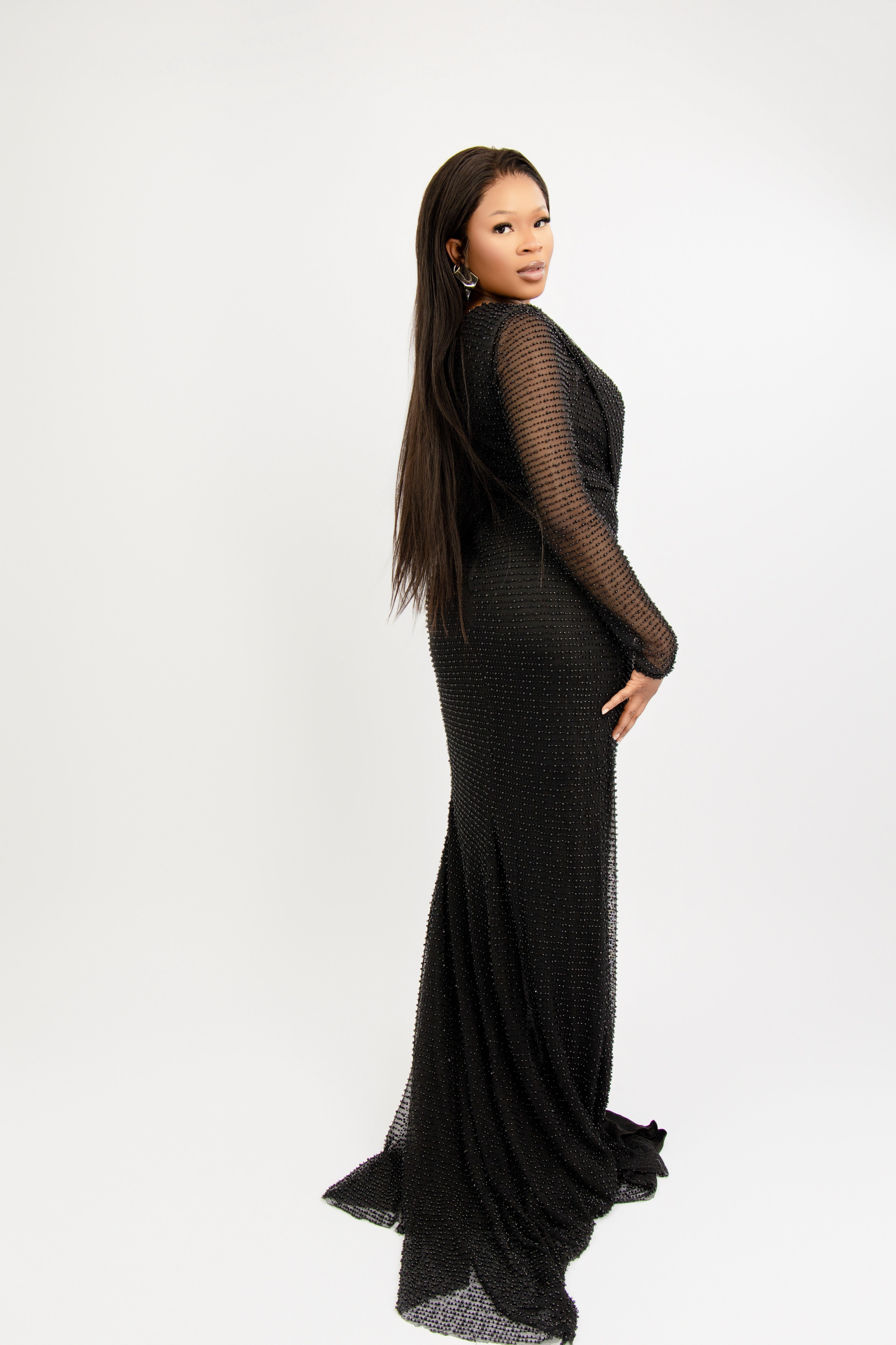 Black One-Shoulder Slit Gown