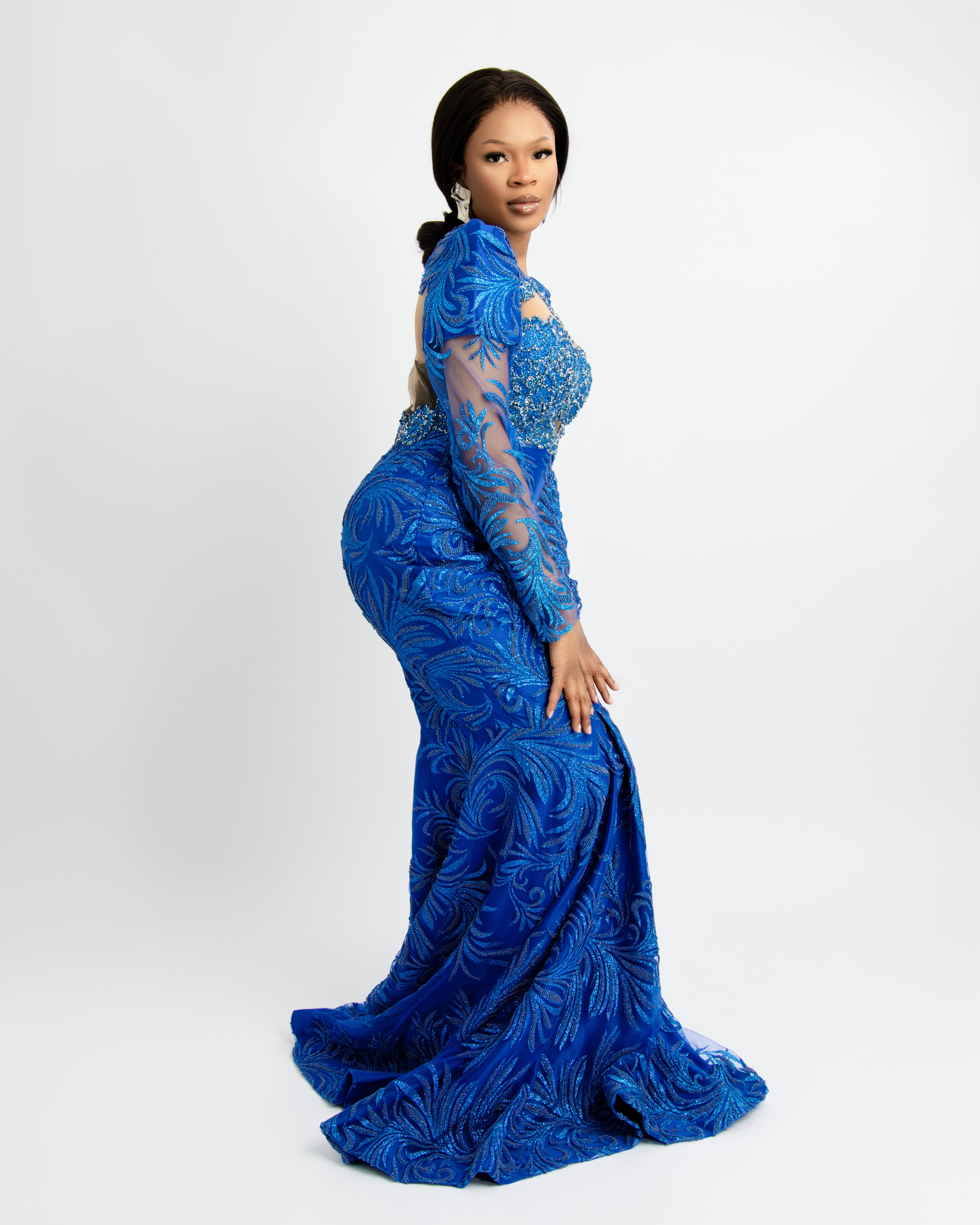 Royal Blue Beaded Mermaid Evening Gown – Luxury Long Sleeve Embellished Formal Dress for Weddings & Gala Events