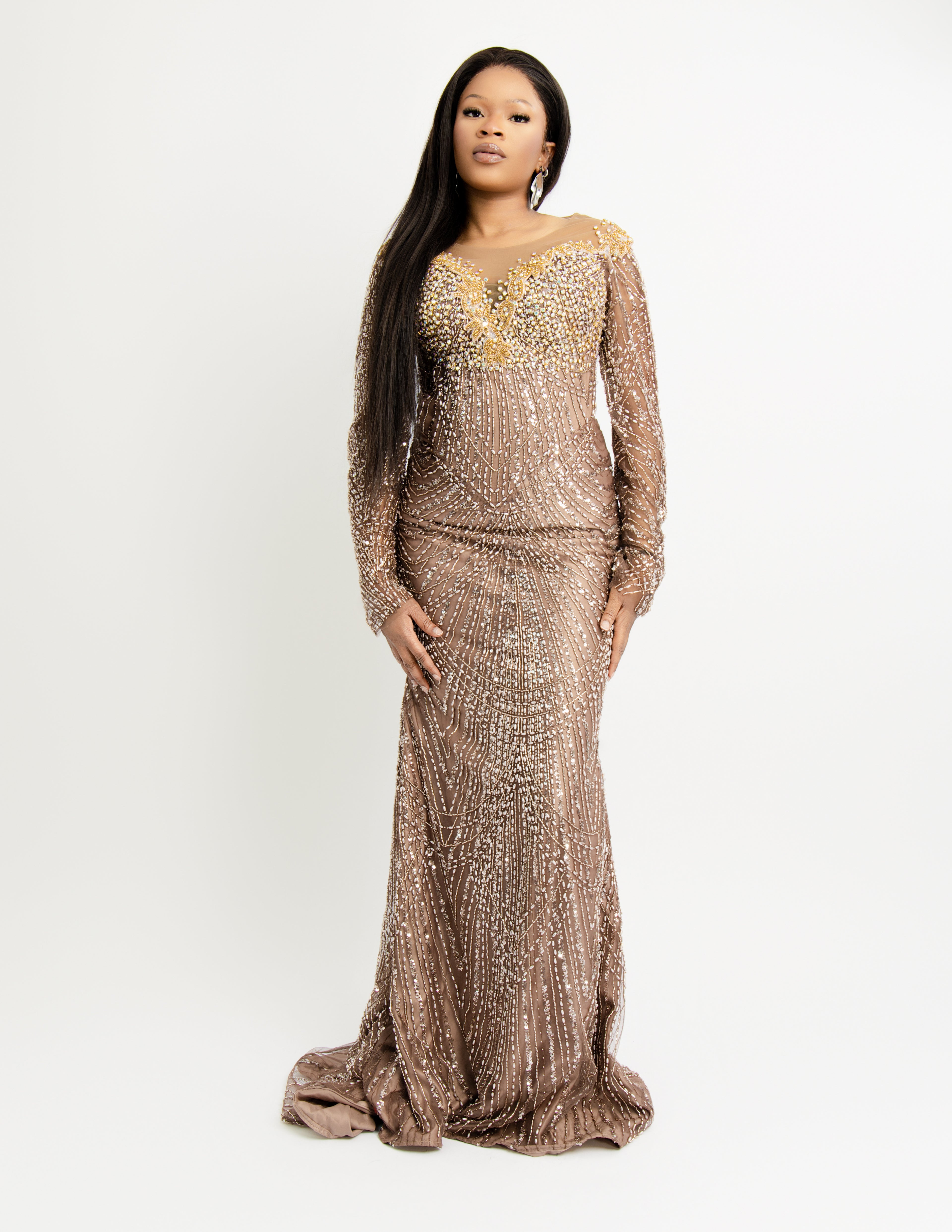 Luxury Gold Embellished Nude Long Sleeve Evening Gown – Elegant Beaded Floor-Length Dress for Weddings & Special Events